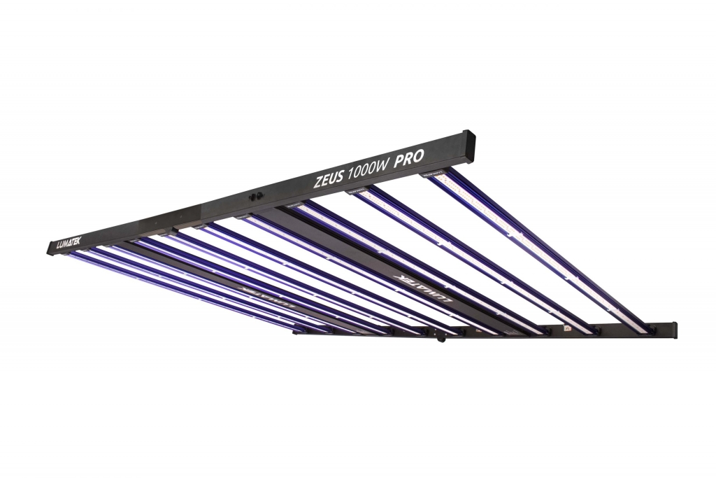 ZEUS-1000W-PRO-Metal-piece-min-1-scaled-1024x683 Lumatek Zeus 1000W PRO 2,9 umol/J